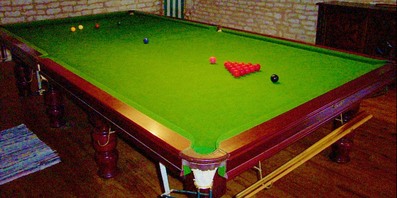 snooker table